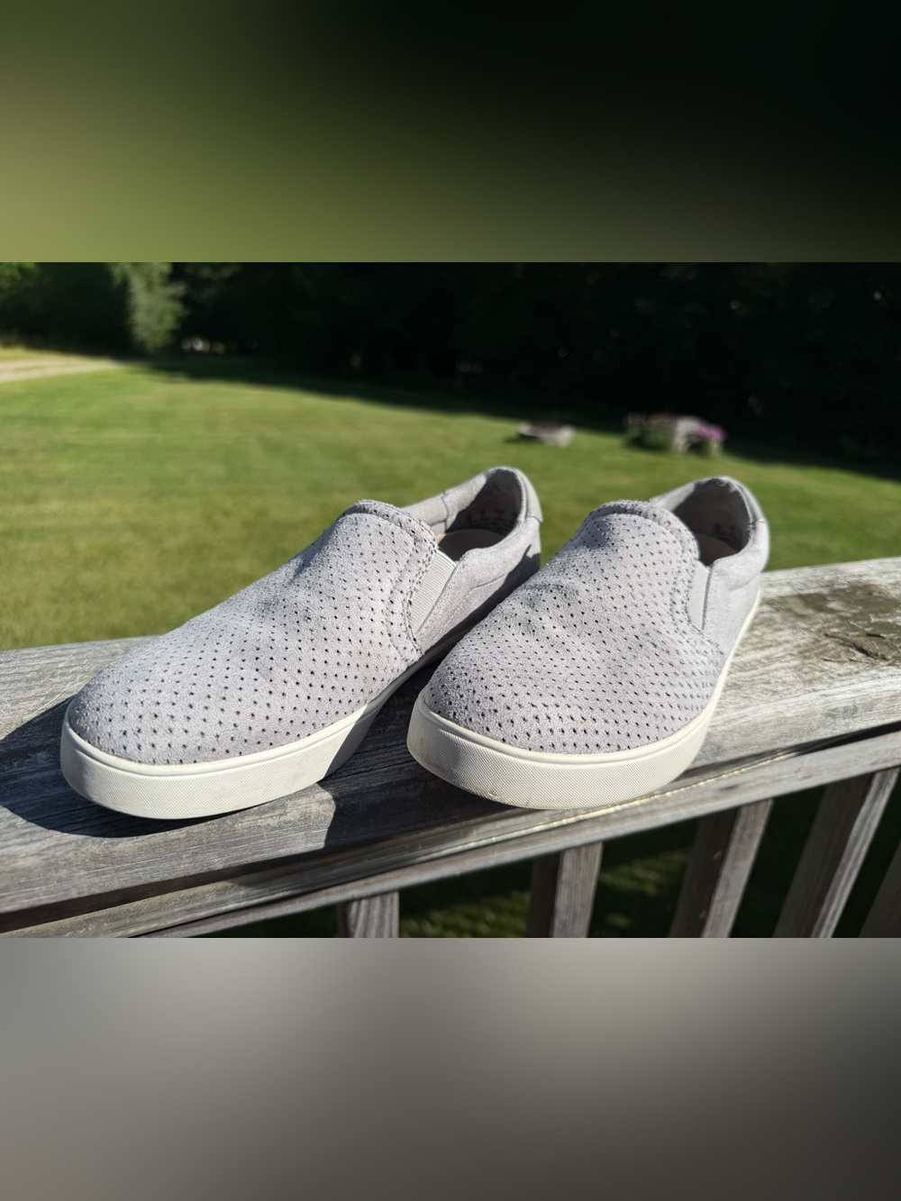 Dr. Scholl’s Gray Suede Slip-On Sneakers | Women’s 7M
